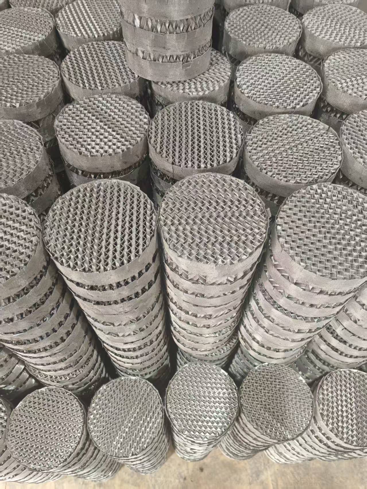 EY1200