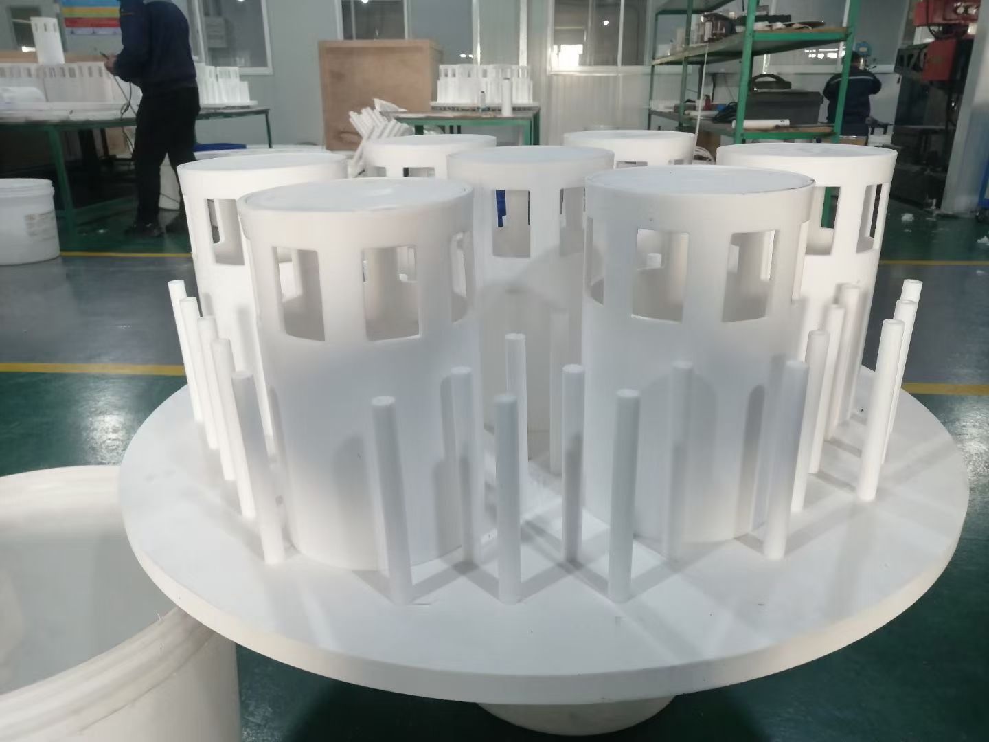 四氟分布器